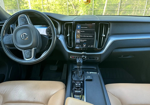 Volvo XC 60 cena 117900 przebieg: 94000, rok produkcji 2018 z Jordanów małe 137